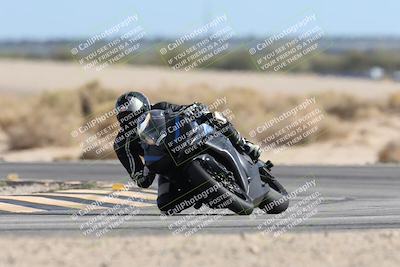 media/Nov-16-2025-Race Pace (Sun) [[8c5fa54630]]/Verified Riders/9-Turn 16 (150pm)/